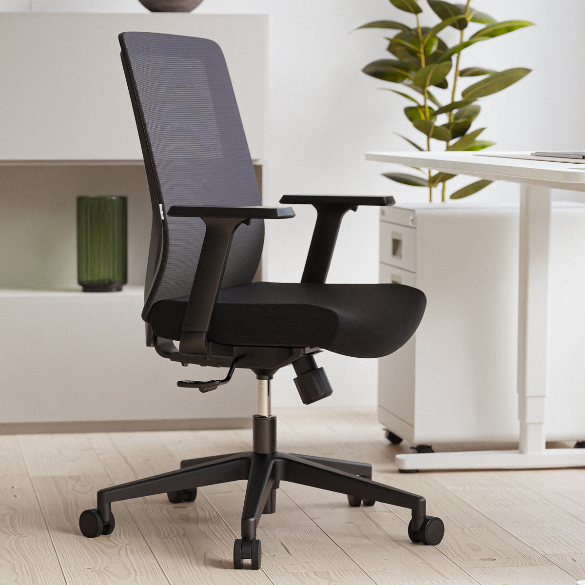 yaasa-chair-lite-ergonomischer-b-rostuhl-mit-mesh-netzr-cken-und-lendenverst-rku image 2