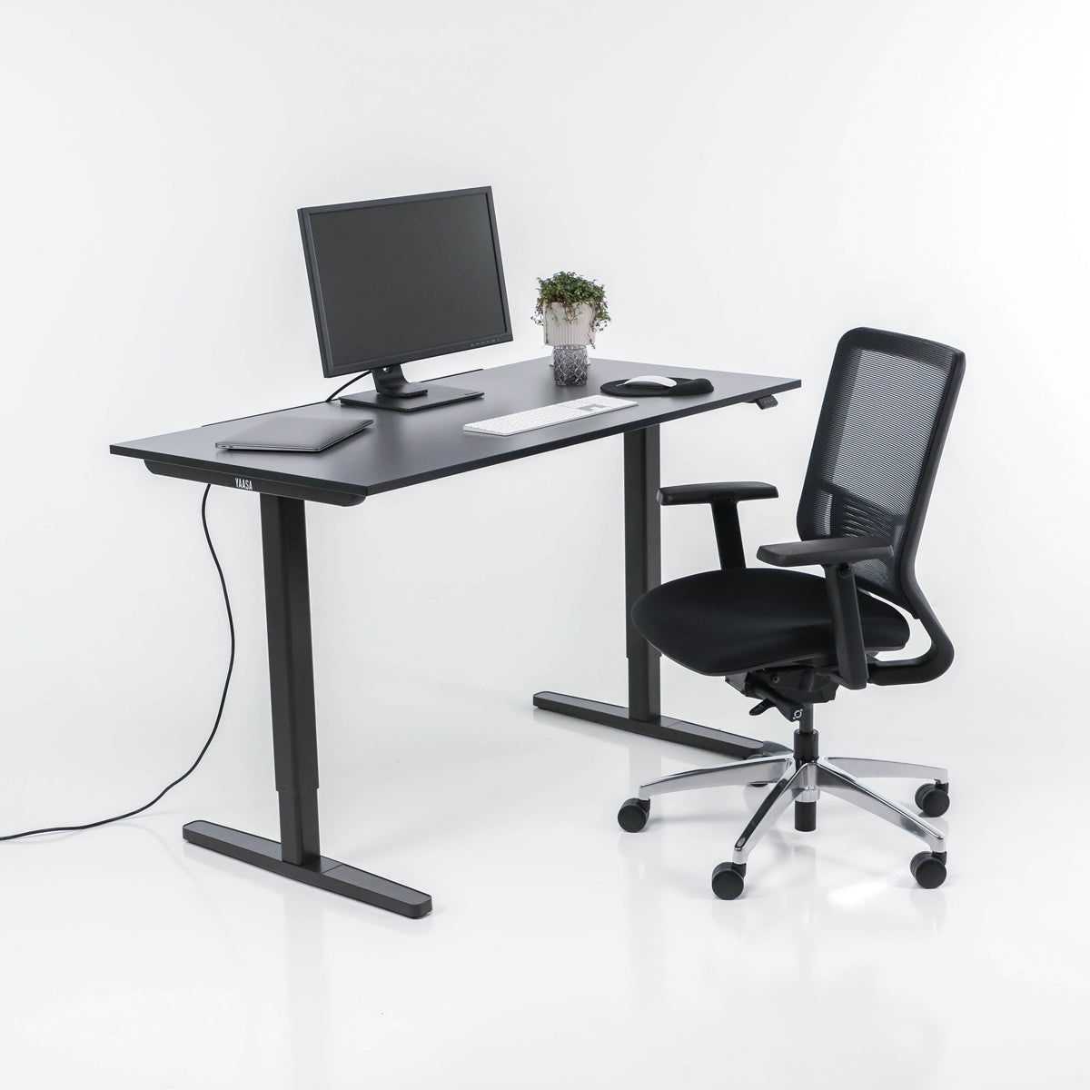 yaasa-desk-basic-elektrisch-h-henverstellbarer-schreibtisch-71-120-cm-mit-kollis image 2