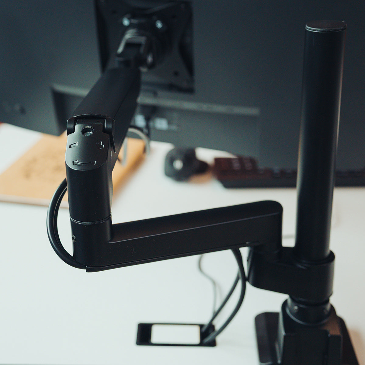 yaasa-monitor-arm-monitorhalterung-6-gelenke-vesa-kompatibel-9-kg-traglast-mit-k image 8